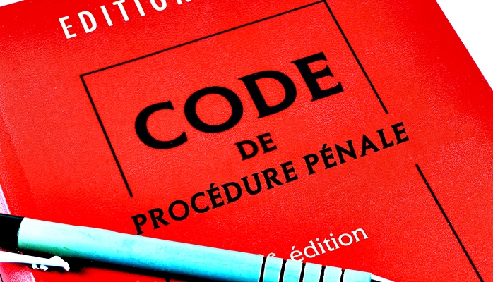 Appel d’un jugement avant dire droit : rappel de l’obligation pour la cour d’appel de statuer sur l’exception d’incompétence